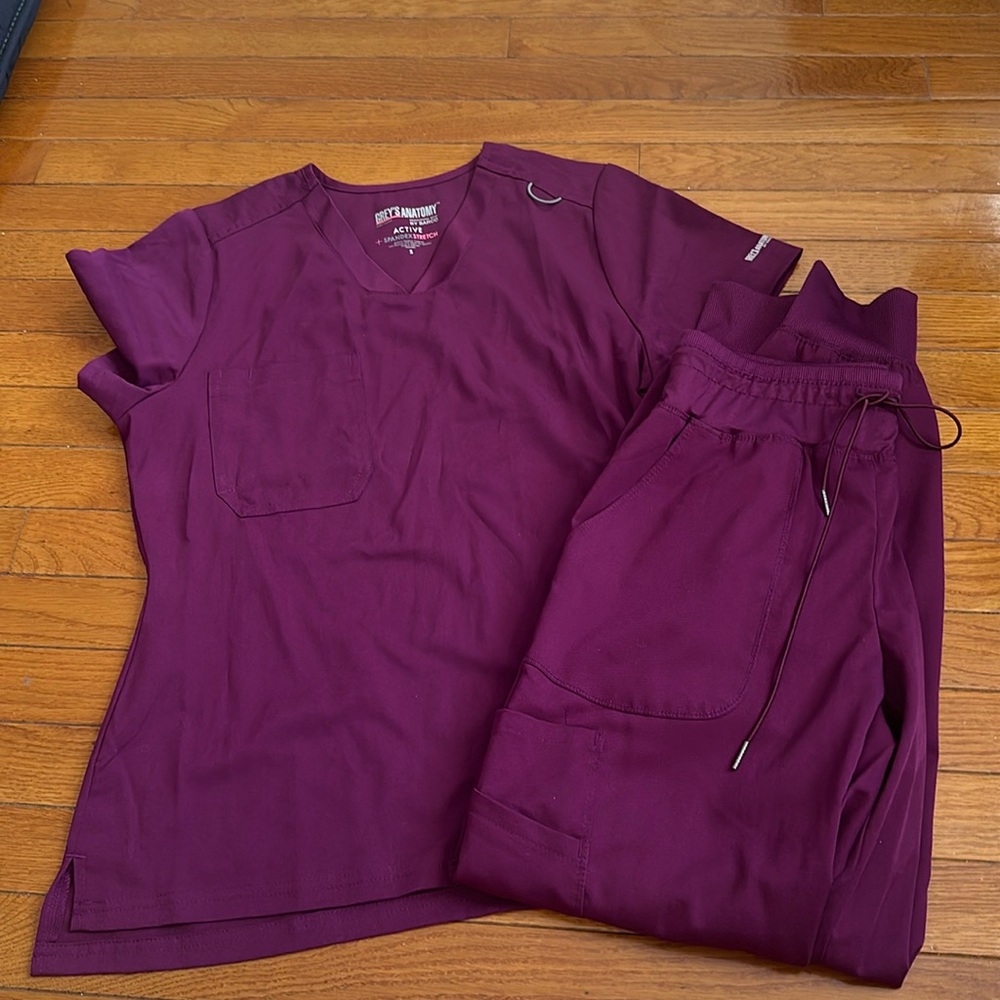 Grey's Anatomy Maroon Scrub Jogger pants & top set